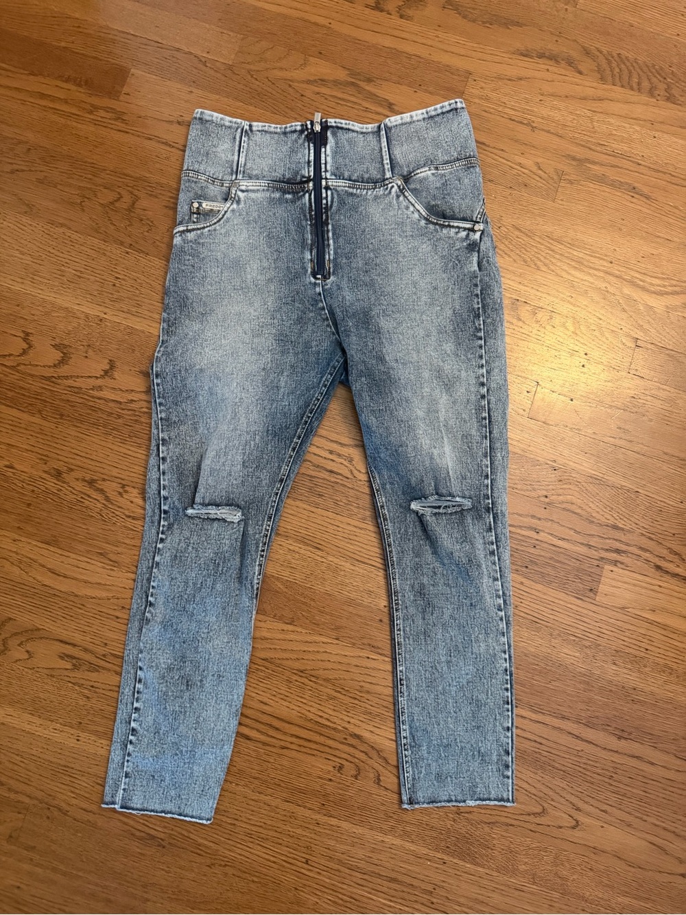 Freddy Light Blue High-Waist Jeggings with Front Zip